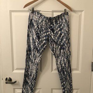 New York and Company Legging